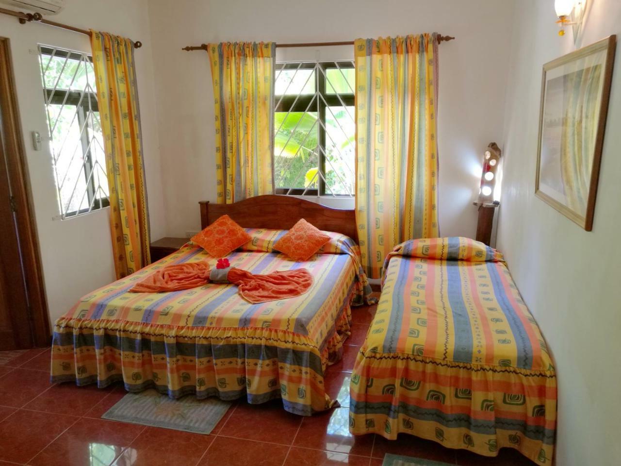Coco Bay Villa Baie Sainte Anne Bagian luar foto